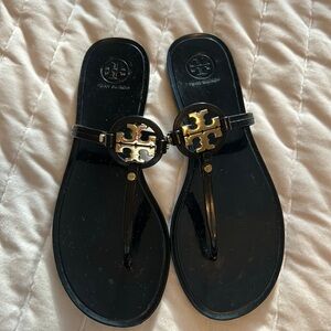 Tory Burch size 8 jelly sandals black
